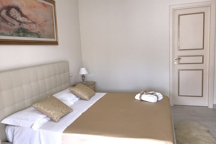 Room 5 of 58