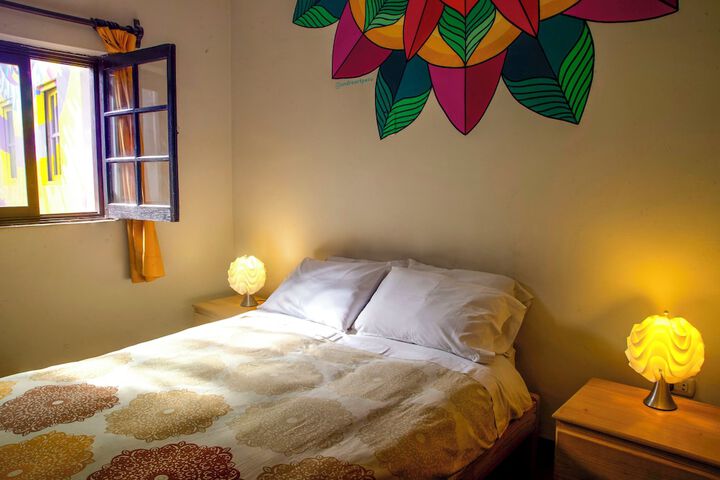 Room 19 of 34