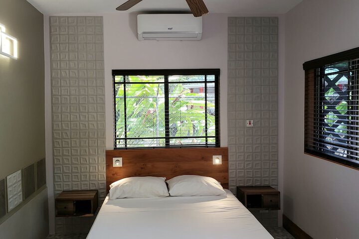 Room 17 of 97