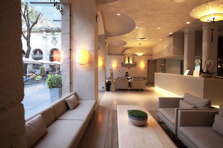 Hotel Lobby