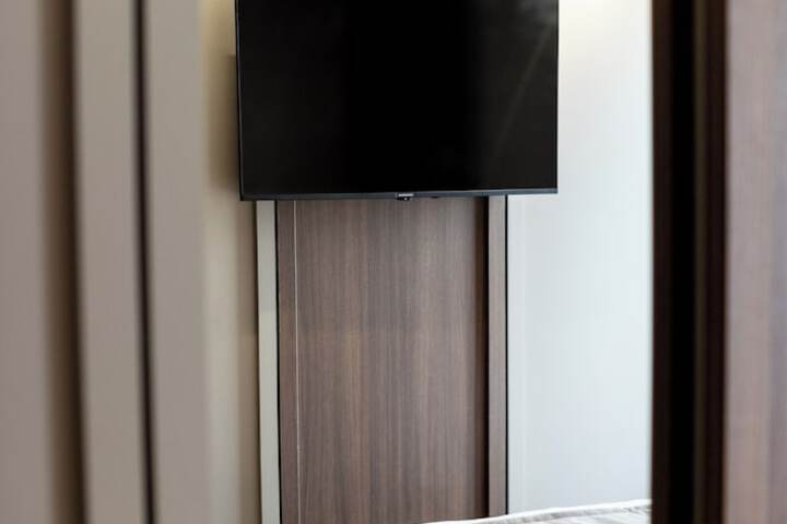 Room 43 of 114
