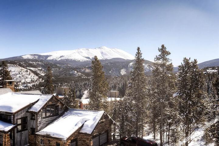 ResortQuest Westridge Lodge