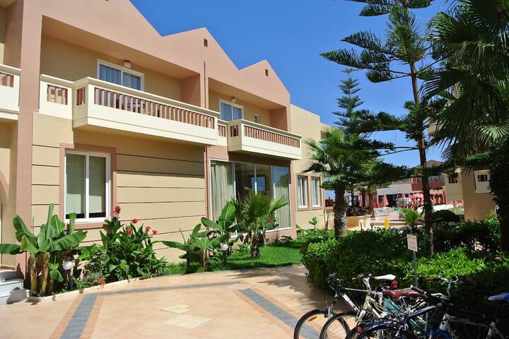 Hotel 69 of 78