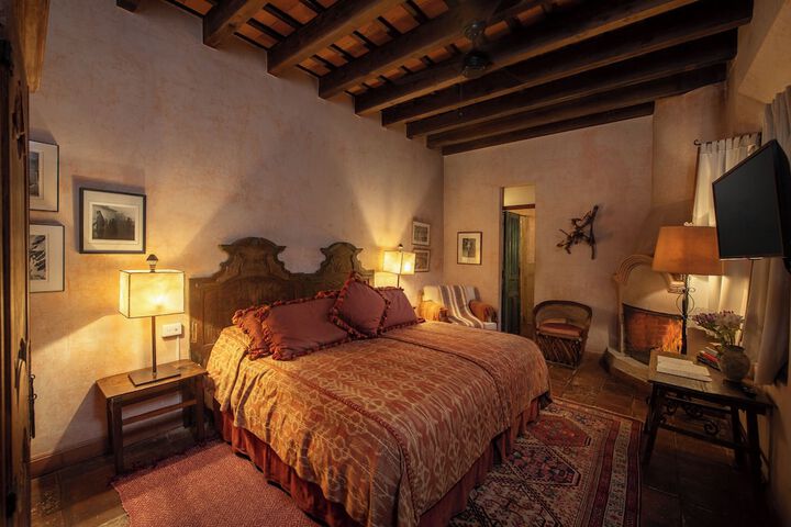 Room 14 of 51