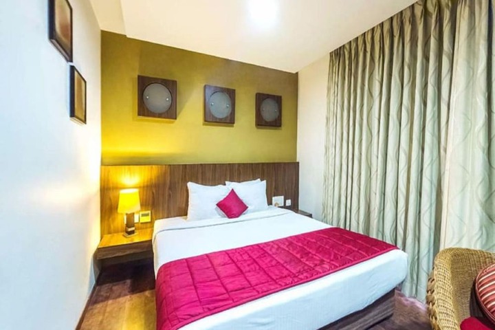 Room 6 of 22