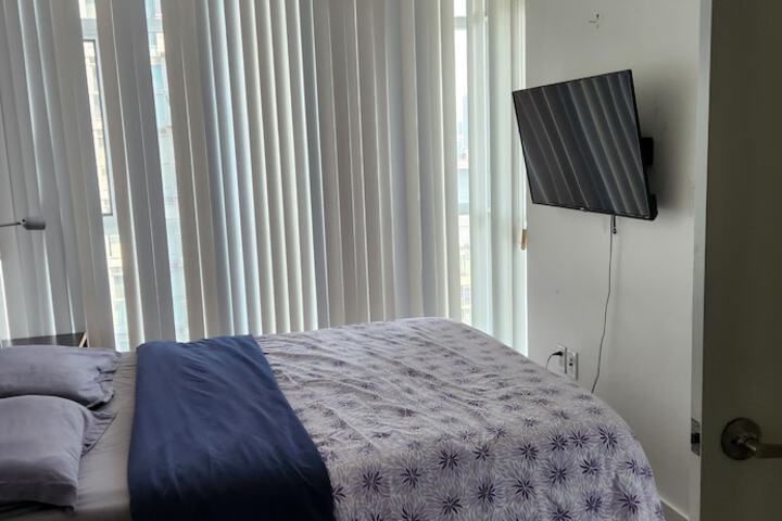 Room 7 of 30
