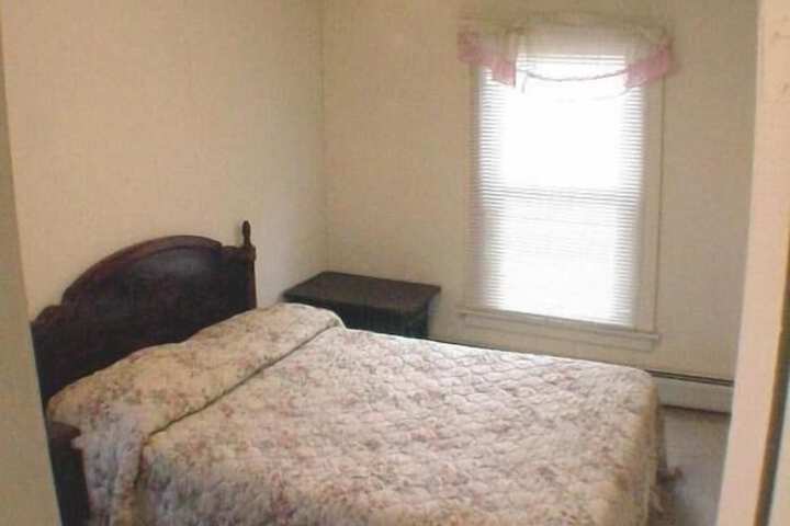 Room 12 of 39