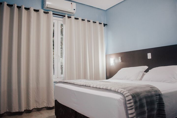 Room 15 of 49
