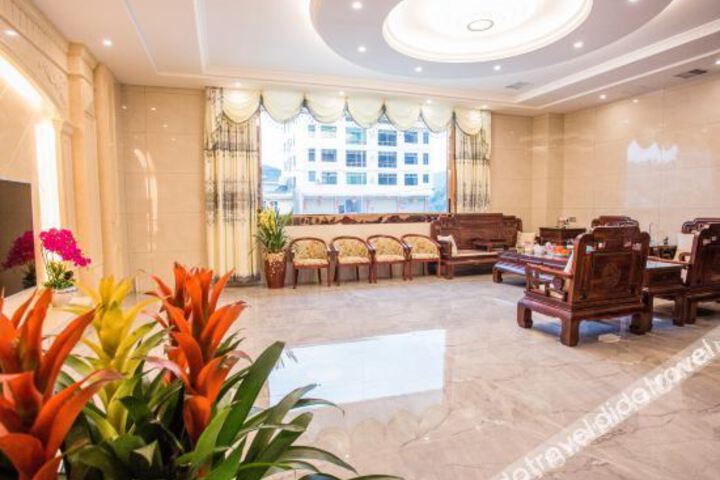 Hotel Interior 28 of 36