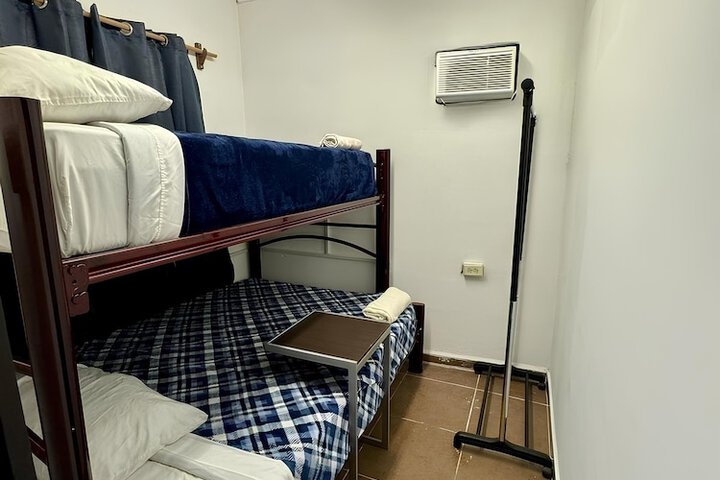 Room 64 of 119