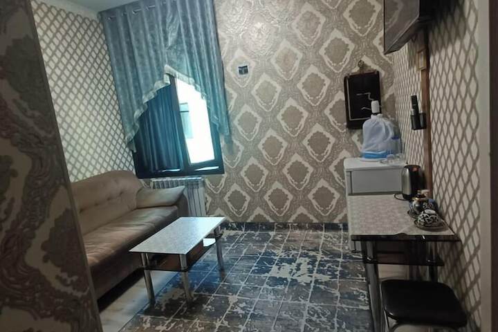 Room 6 of 29