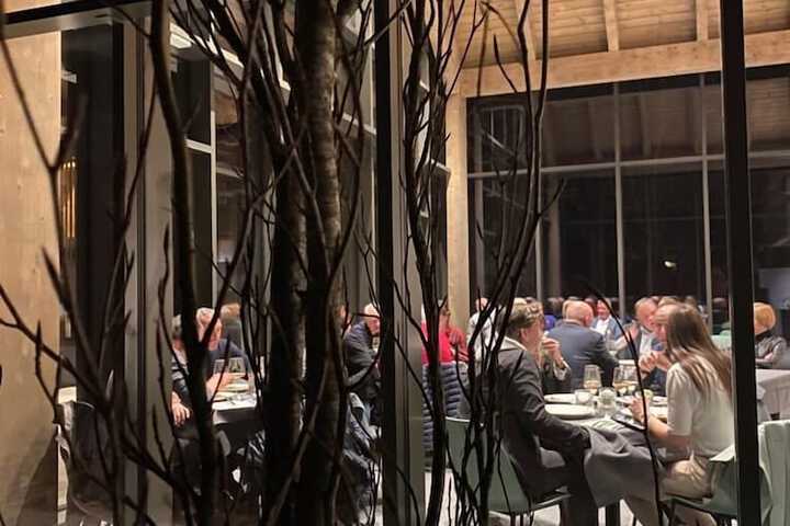 Dining 96 of 120