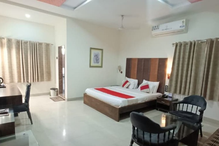 Room 20 of 38