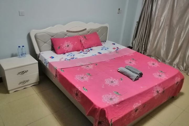 Room 7 of 26