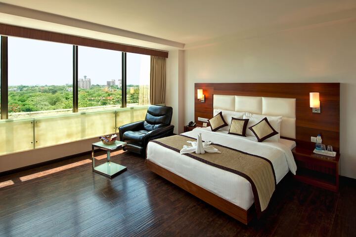 Room 32 of 70