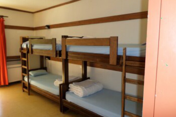 Room 36 of 59