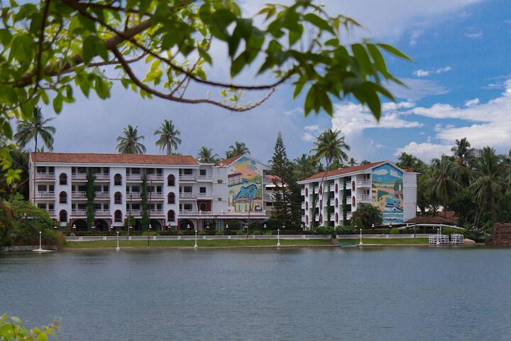 Hotel 52 of 61