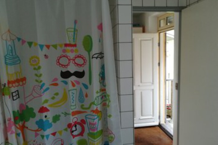 Room 7 of 62