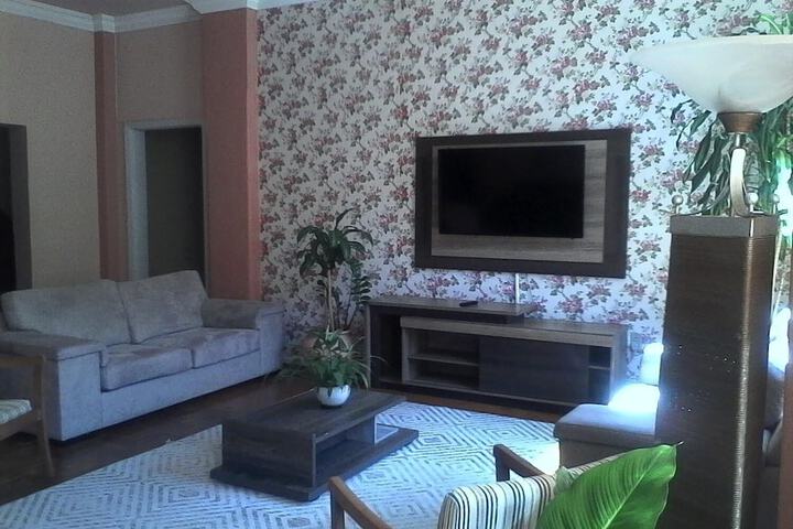 Room 21 of 35