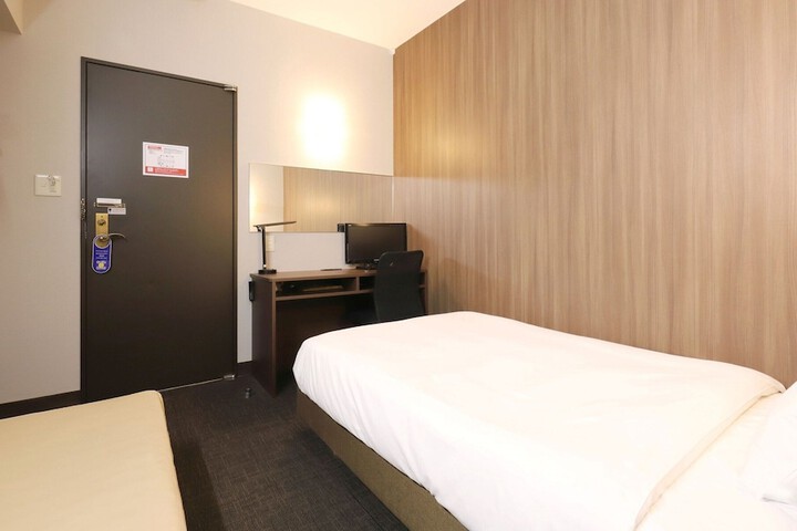 Room 11 of 56