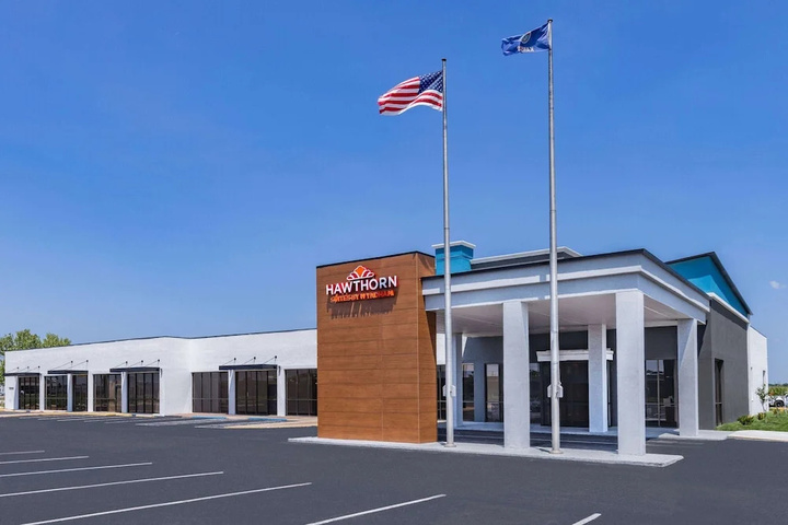 Exterior of Clarion Hotel & Suites Wichita