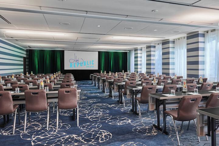 Meeting facility