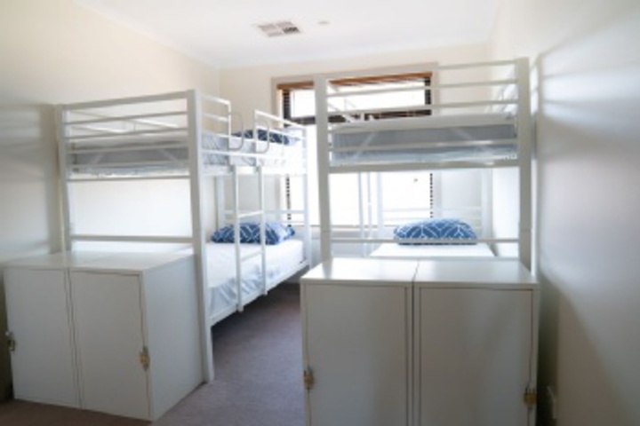 Room 22 of 36