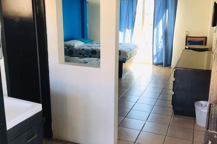 Room 10 of 46