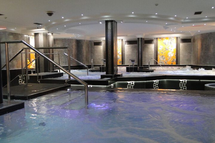 Spa 31 of 67