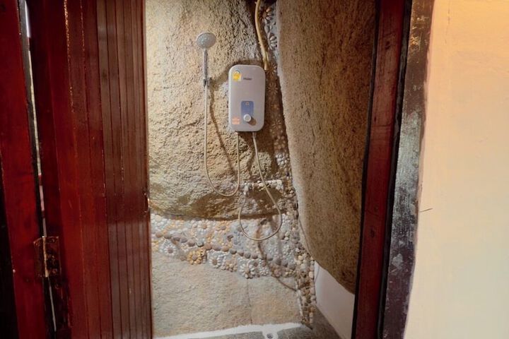 Room 249 of 288