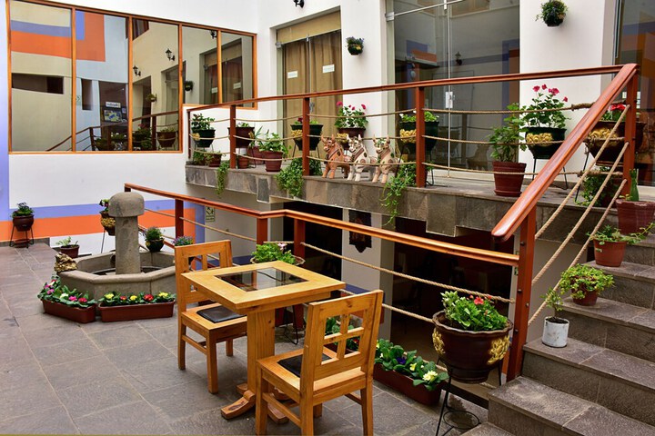 Business Center 37 of 45