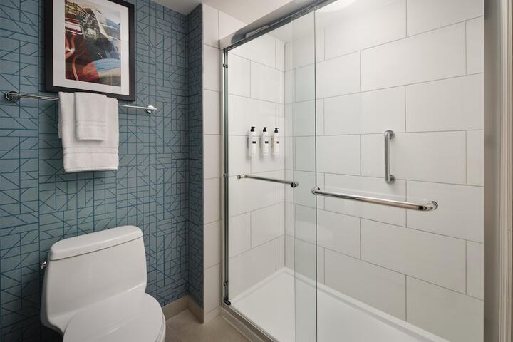 Room 20 of 42