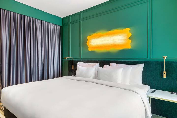 Room 51 of 280