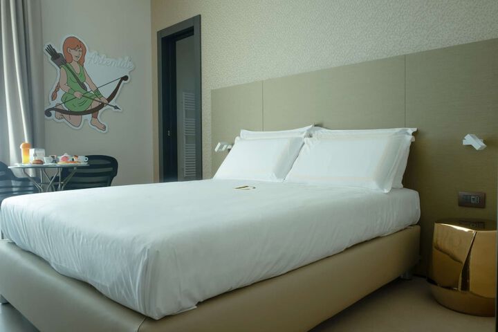 Room 17 of 41