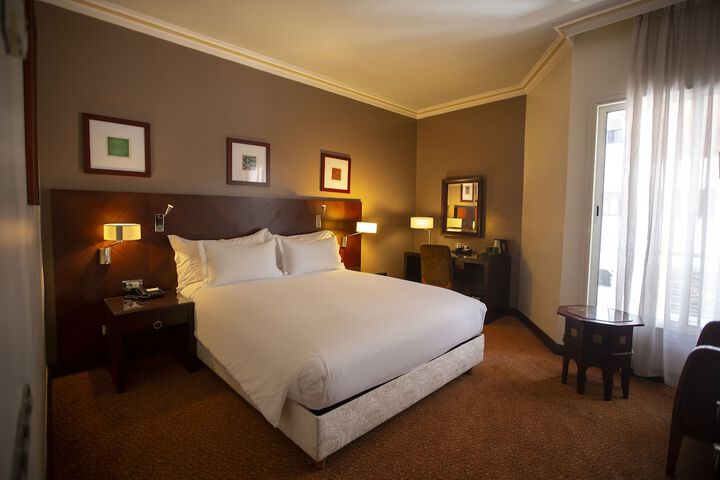 Room 7 of 60