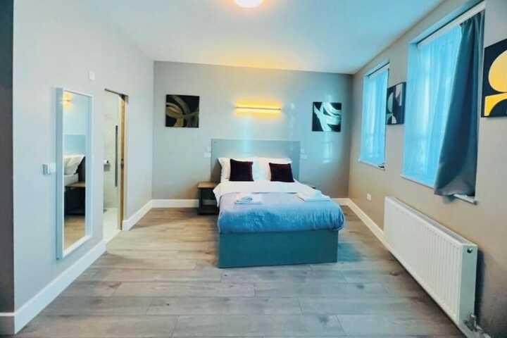 Room 10 of 91