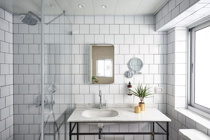Clean Restrooms