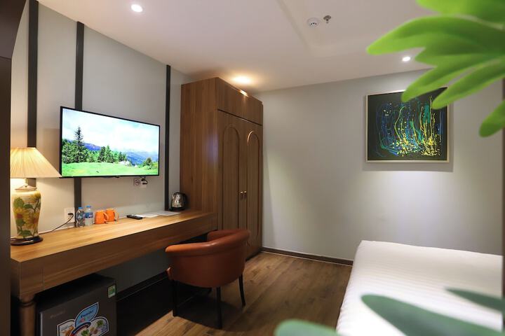 Room 15 of 45