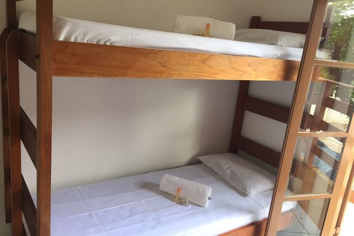 Room 4 of 61