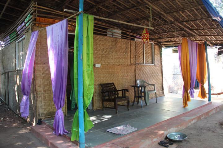 Room 3 of 6