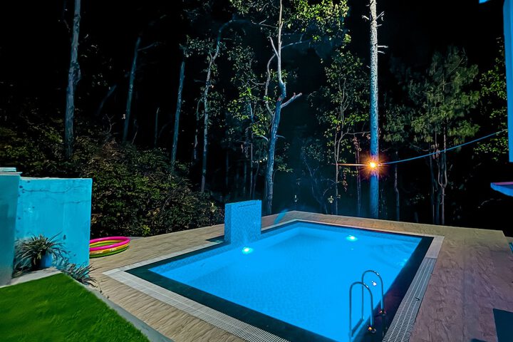 Pool 37 of 69