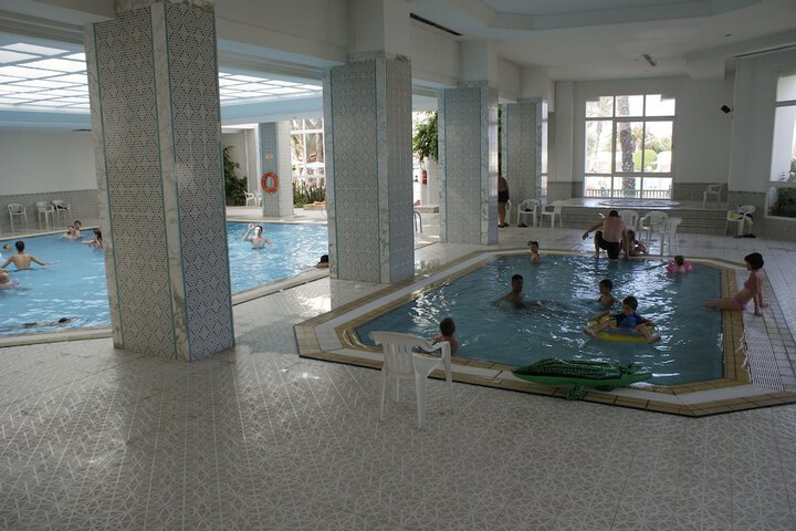 Hotel with Pool