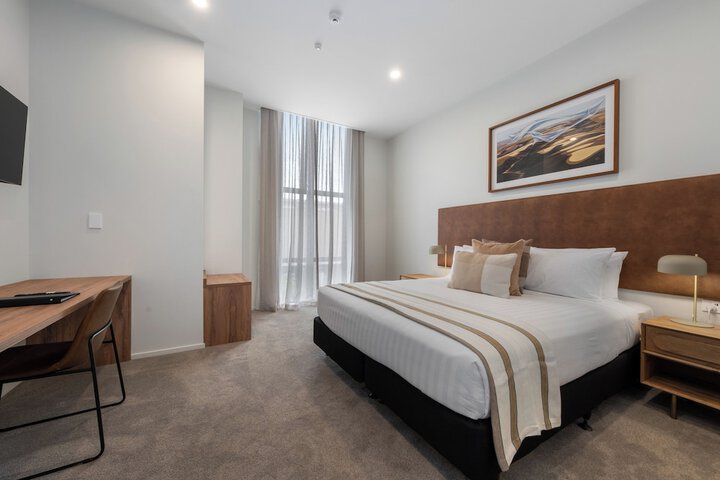 Room 21 of 87