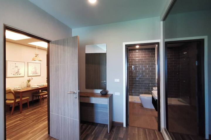 Room 30 of 55