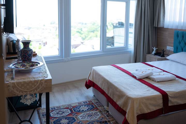 Room 10 of 46