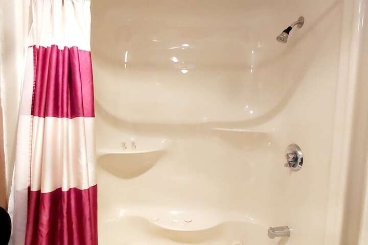 Hot Tub 61 of 76