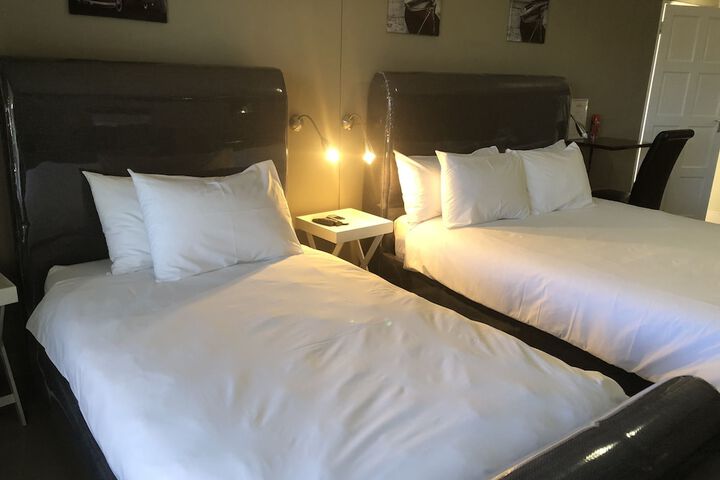 Room 13 of 48