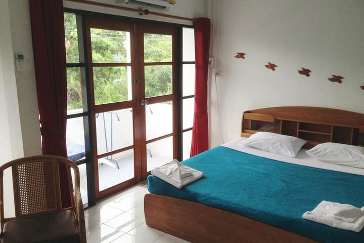 Room 14 of 31