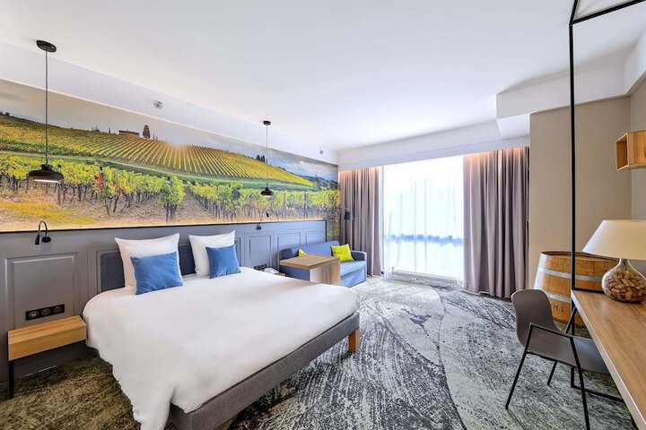 Room 49 of 249