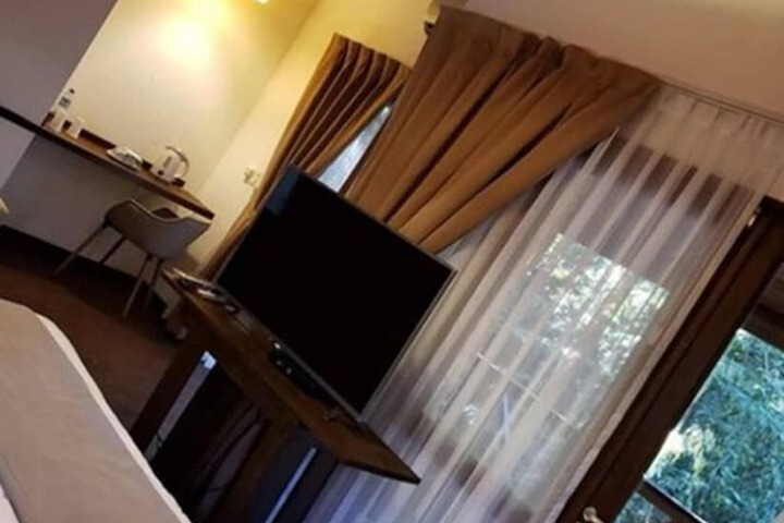 Room 21 of 52